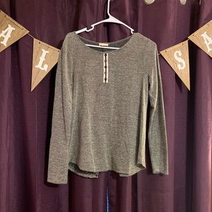 Cute long sleeve shirt